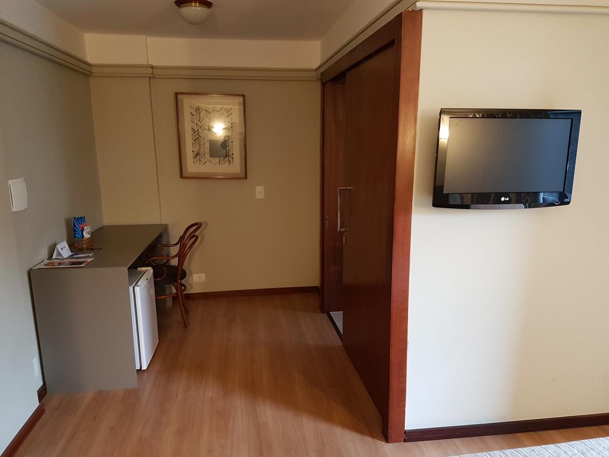 Alta Reggia Plaza Hotel Curitiba Kültér fotó
