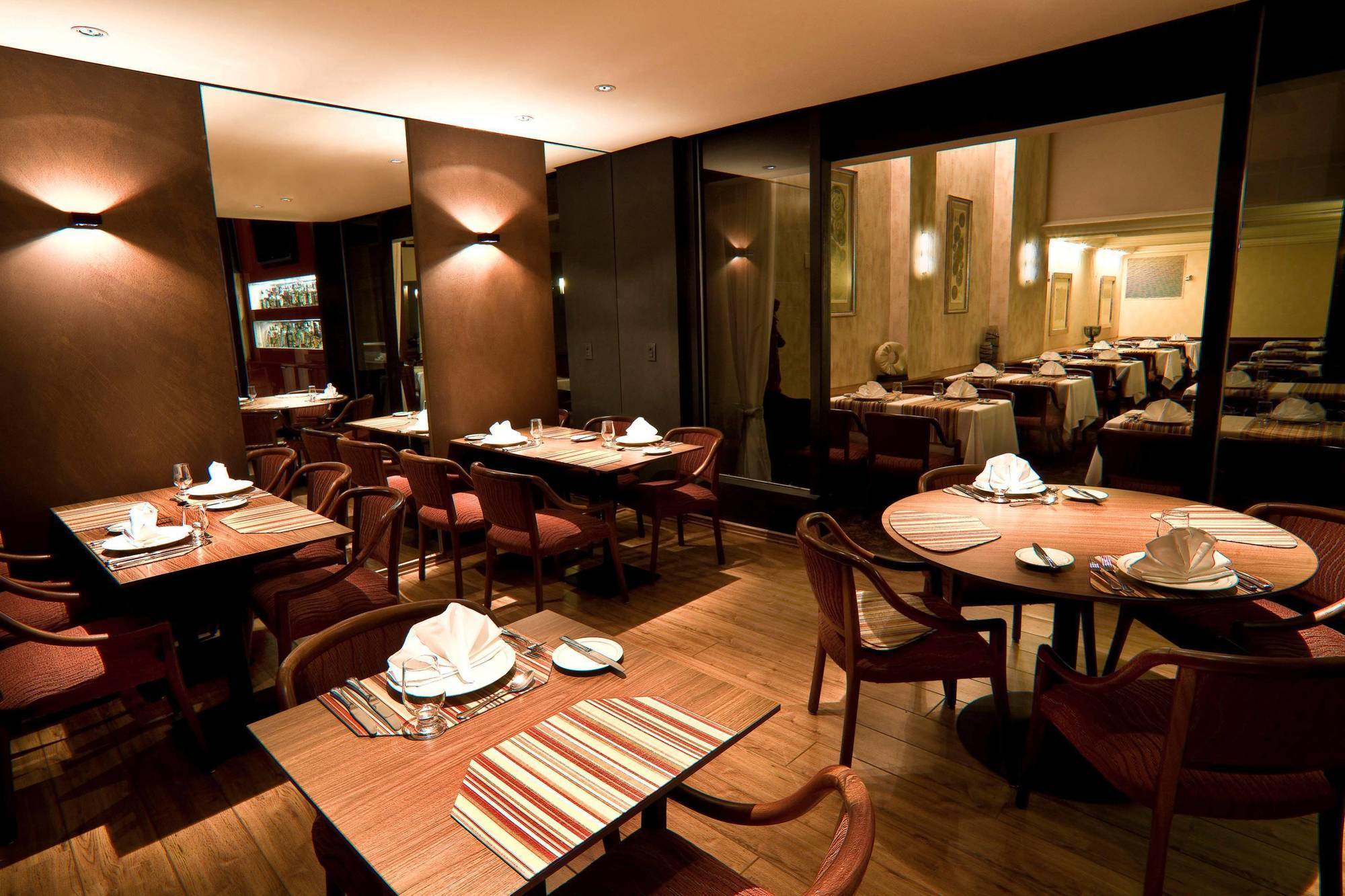 Alta Reggia Plaza Hotel Curitiba Kültér fotó